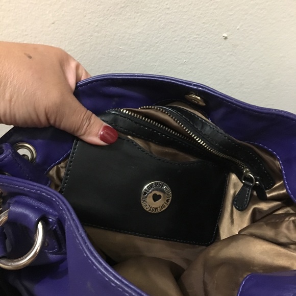 Love Moschino purse. - Picture 3 of 3